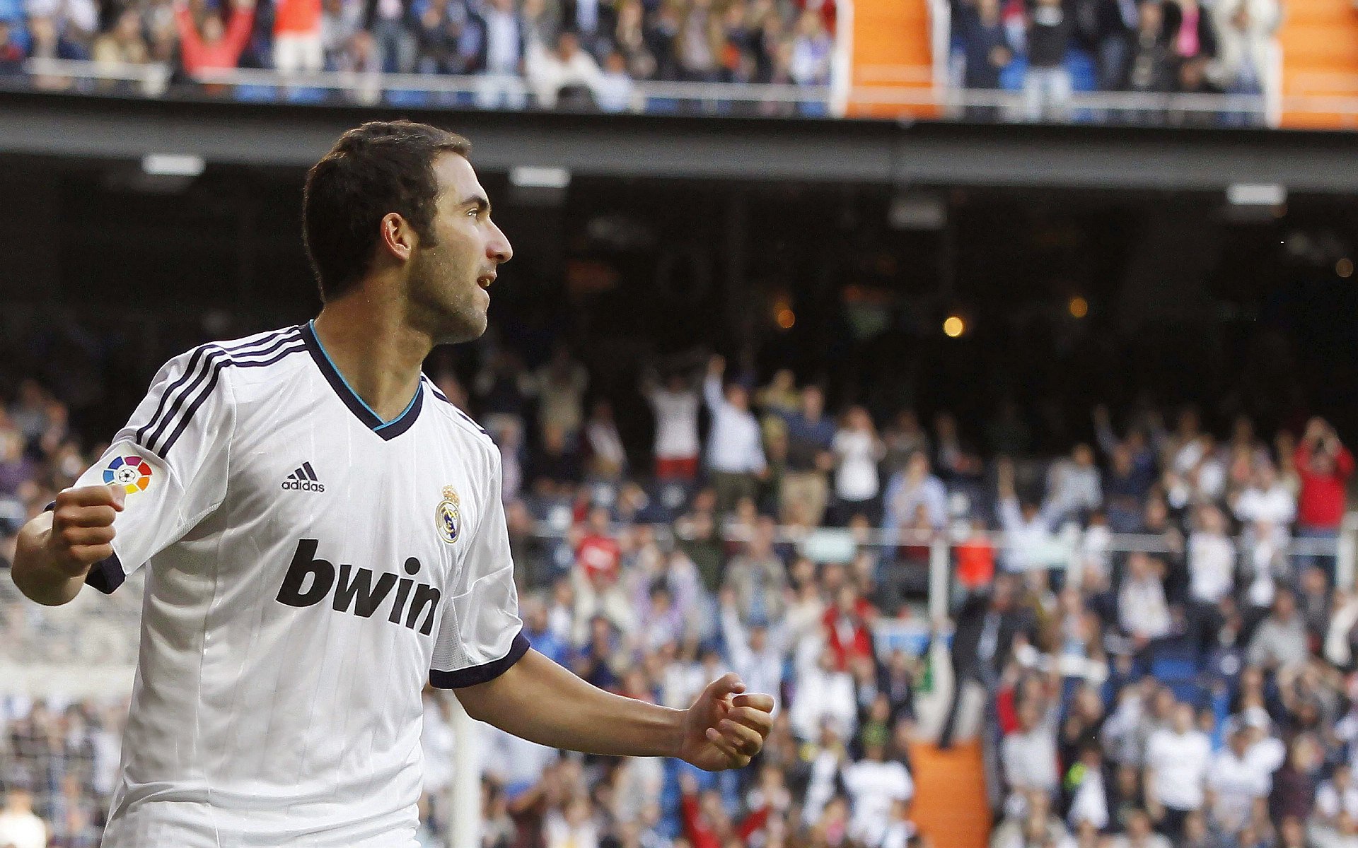 兰德尔26分钟轰三双!加内特36年纪录被他打破,加内特评价杜兰特